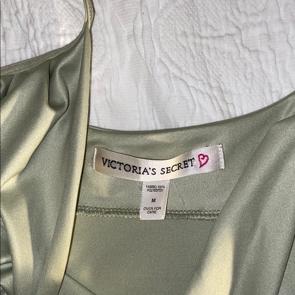 Victoria Secret Crop Top - Picture 2 of 3